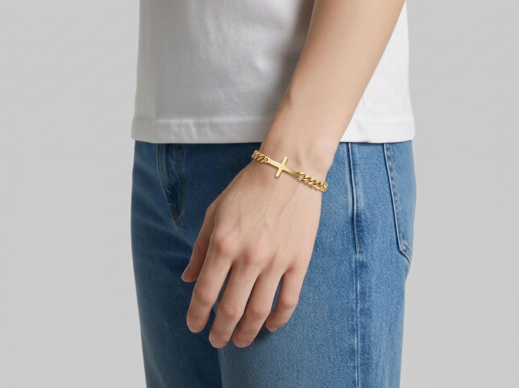 CROSS BRACELET | GOLD